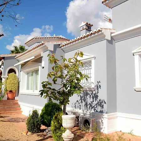 Villa Coral *